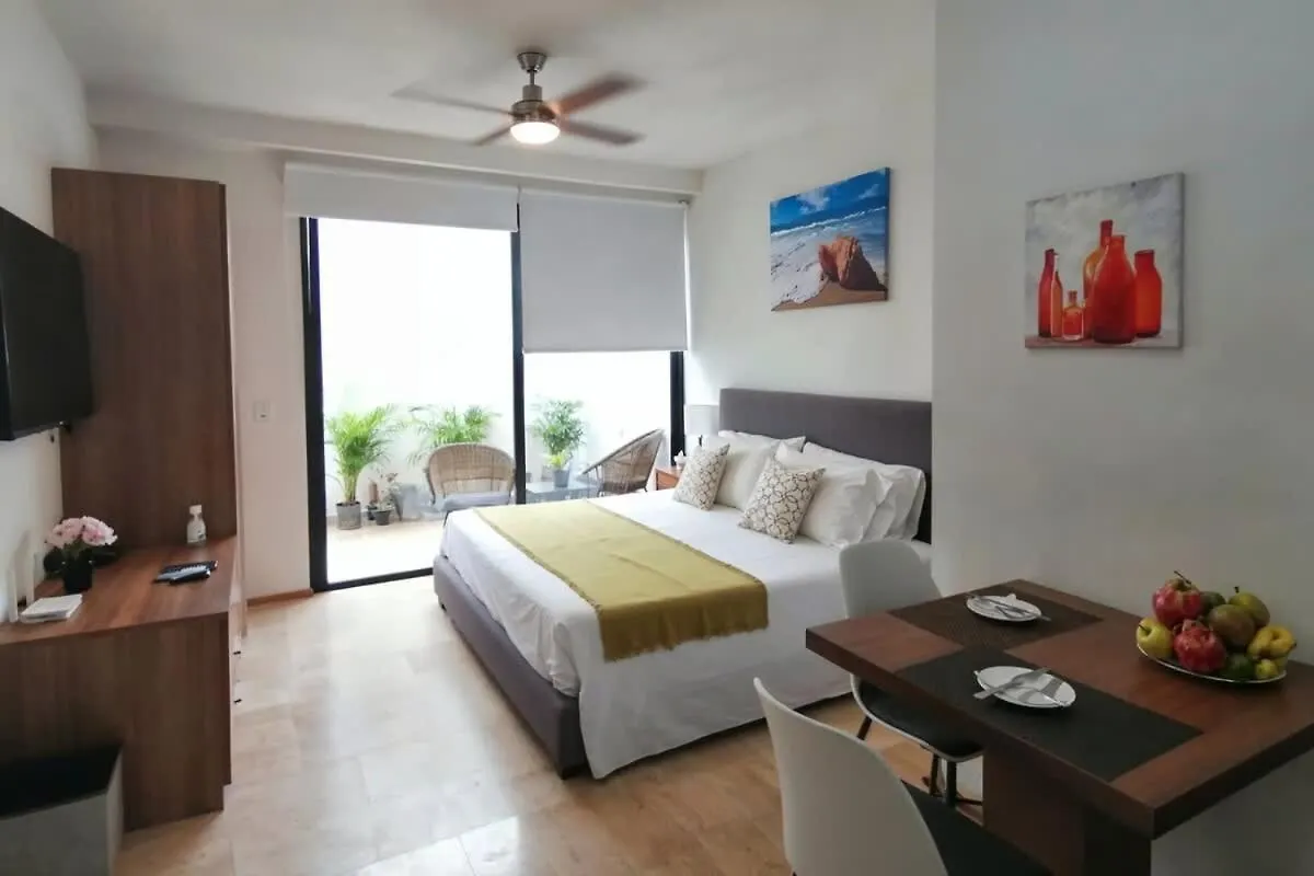 Playa Del Carmen King Master Suite With Pool Near 5Th And Beach Playa del Carmen